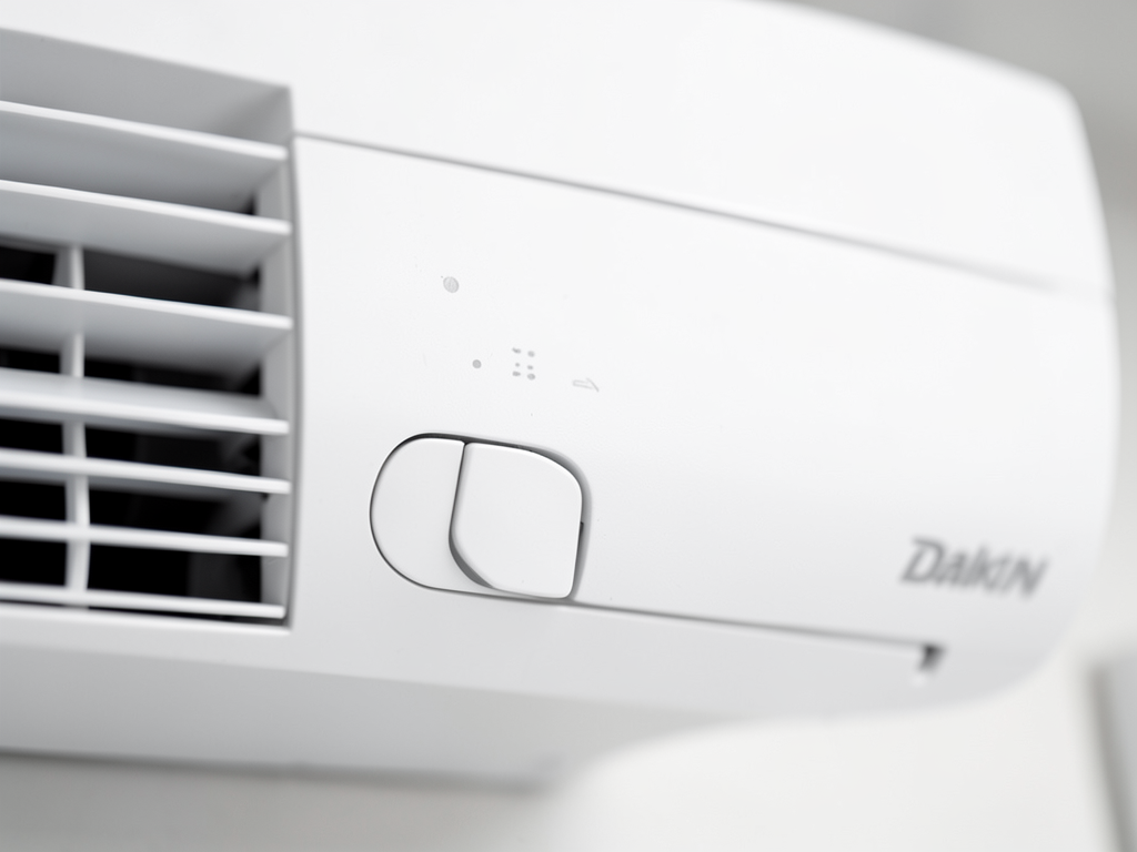 Quiet ac solutions for tiny lots and close neighbo